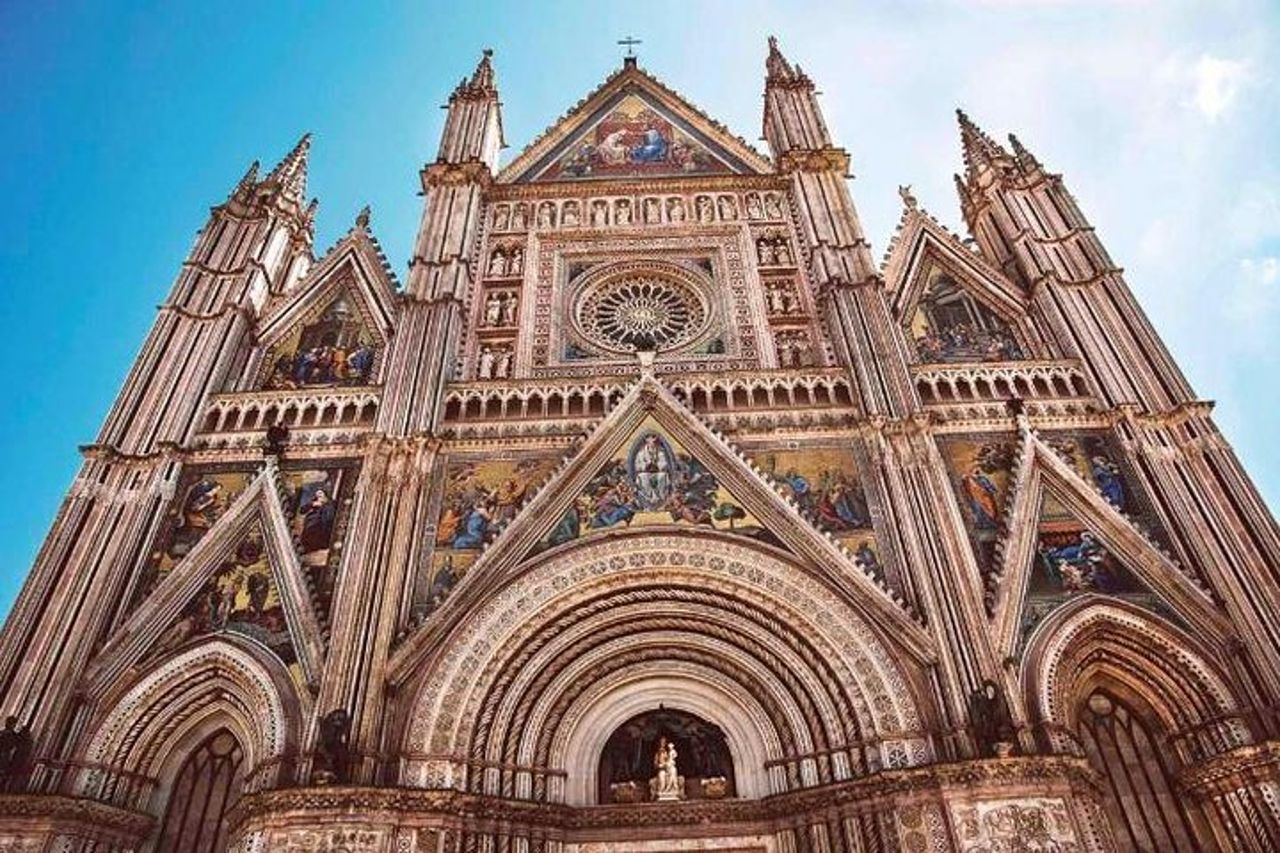 Orvieto & Civita di Bagnoregio Port Tour Solo Conducente/Autoturismo