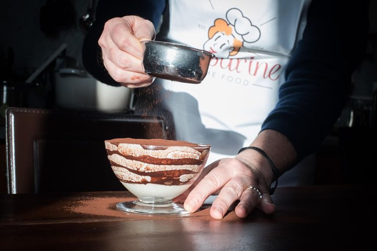 Lezione privata di pasta e tiramisù a casa di Cesarina con degustazione a Camogli — 3