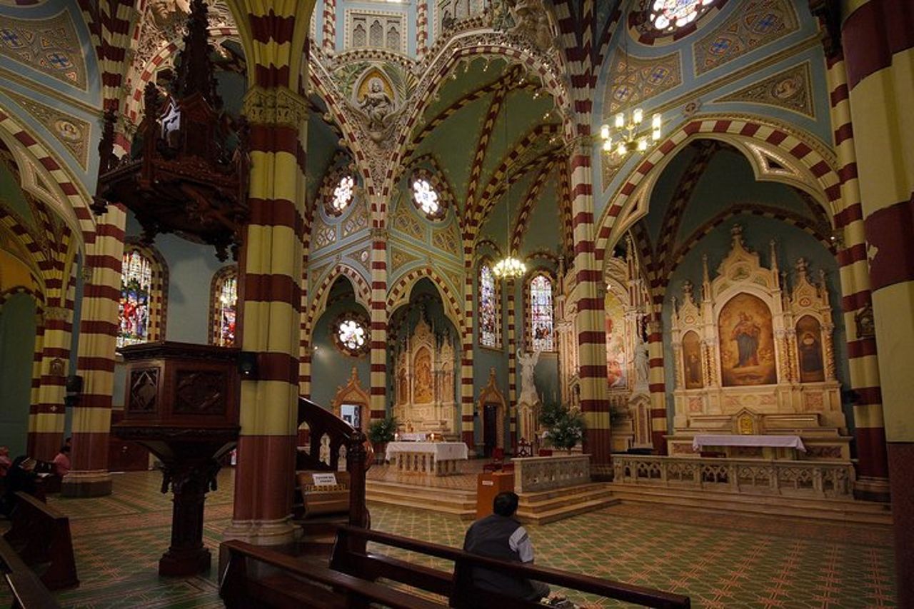 Tour privato di 8 ore della città, Monserrate incluso — 5
