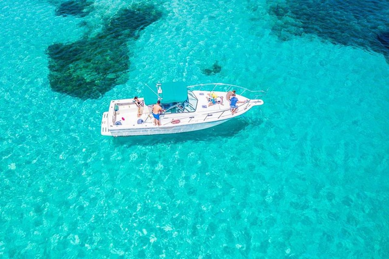 Tour Privato in Barca A Motore Dell'Arcipelago Di La Maddalena