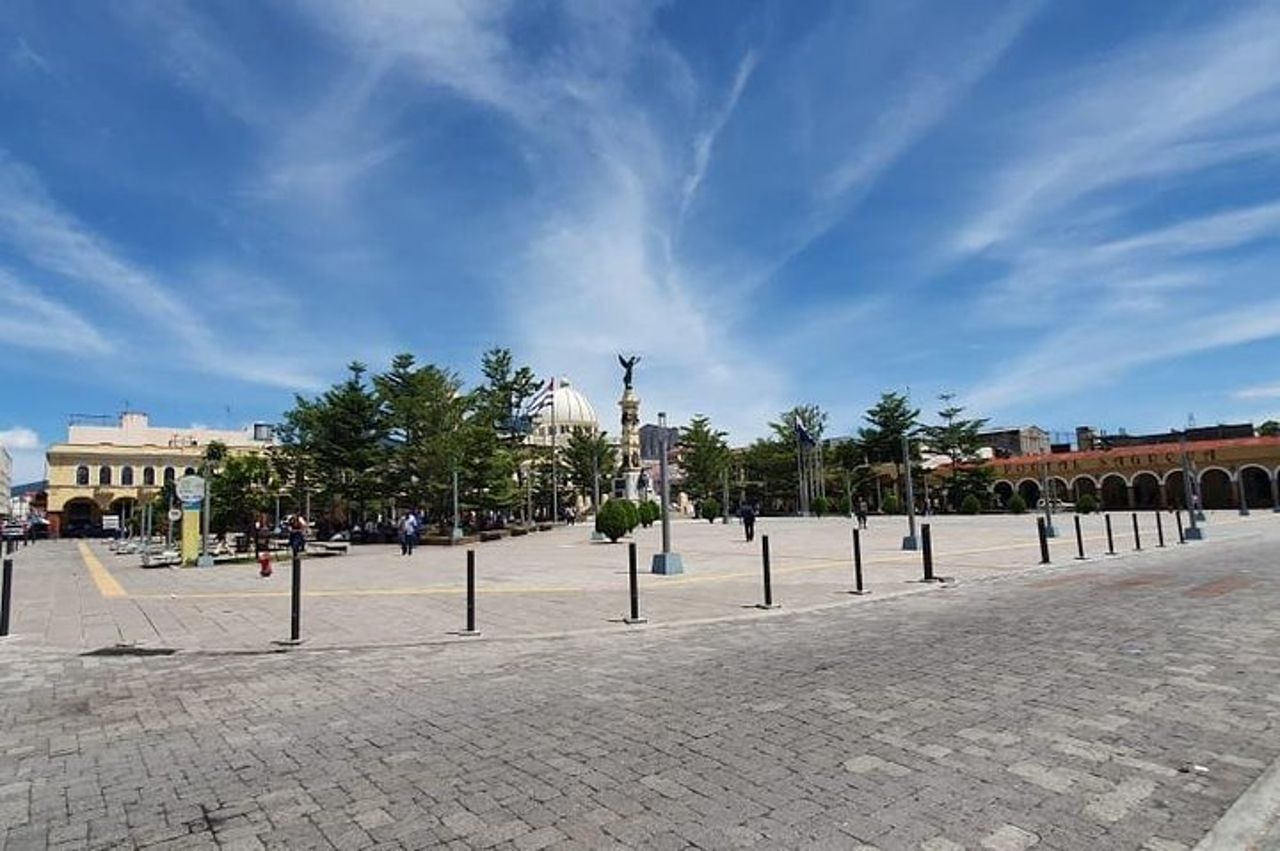 Tour a piedi di mezza giornata nel centro di San Salvador e degustazione di Pupusas — 4