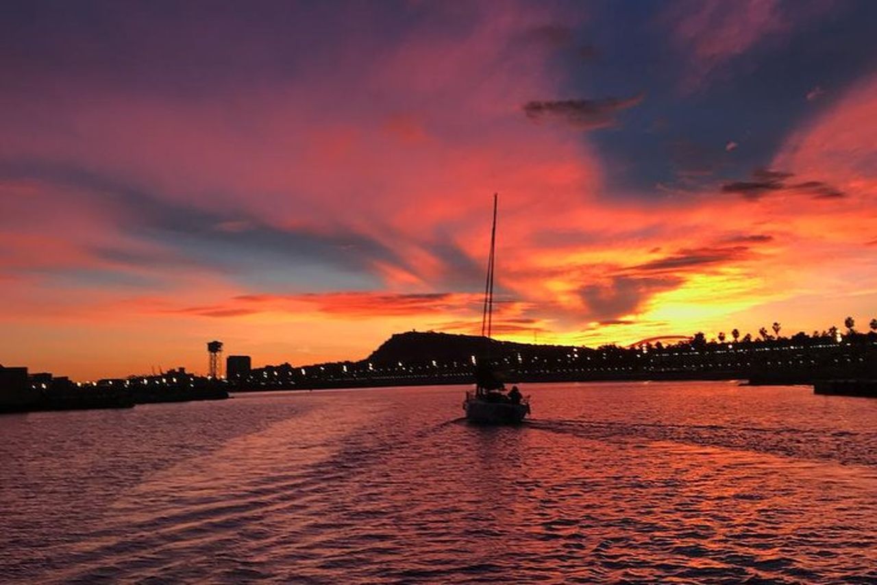 Crociera in barca a vela al tramonto e diurna a Barcellona — 3