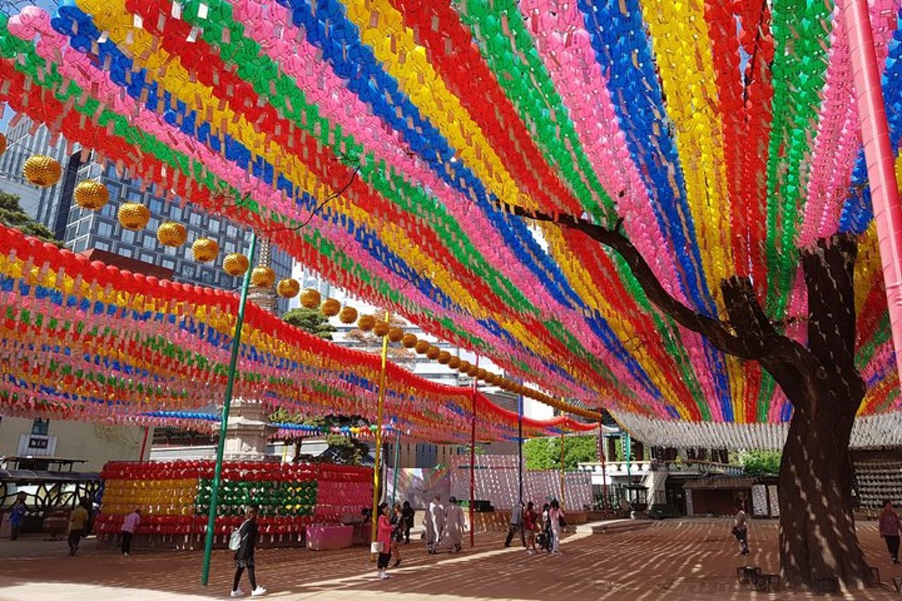 Tour turistico di Seul con il palazzo Gyeongbokgung, la N Seoul Tower e il villaggio Namsangol Hanok — 7