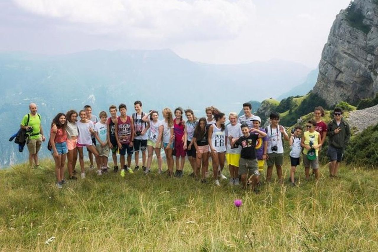 Sessione fotografica privata con un fotografo locale nel lago di Ledro — 2