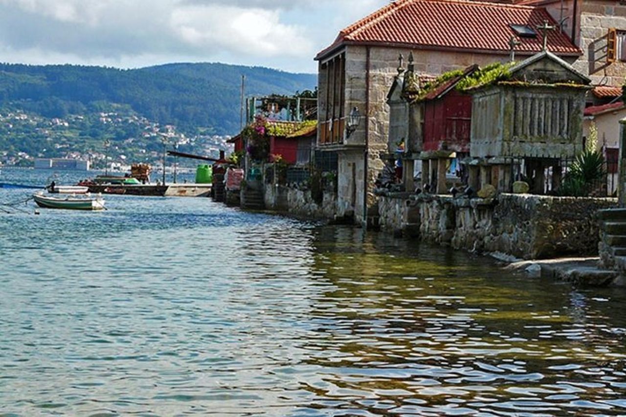 Escursione a Rias Baixas con cantina - Barca per cozze opzionale