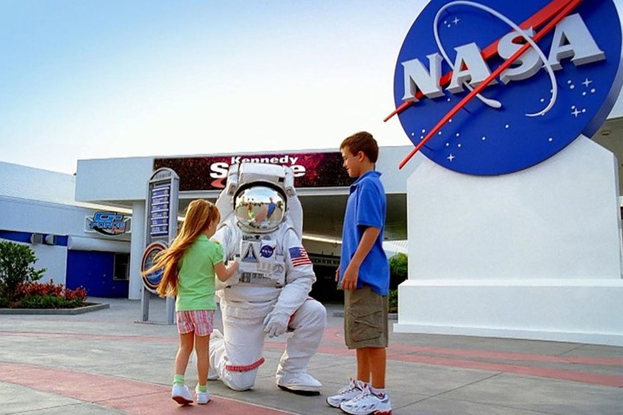 Kennedy Space Center con trasporto da Orlando e Kissimmee — 6