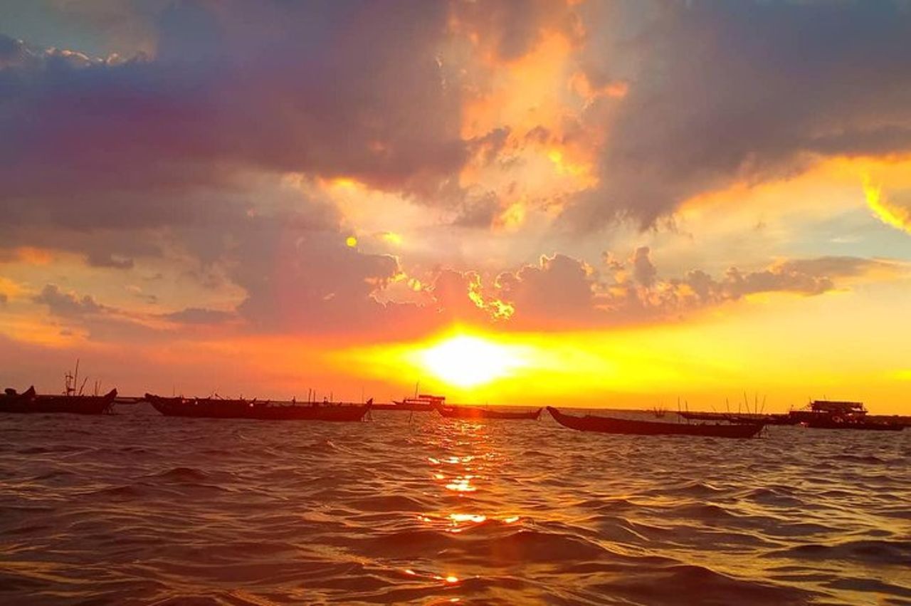 Siem Reap, Tonle Sap Lake, Kompong Phluk, tour del villaggio galleggiante — 8