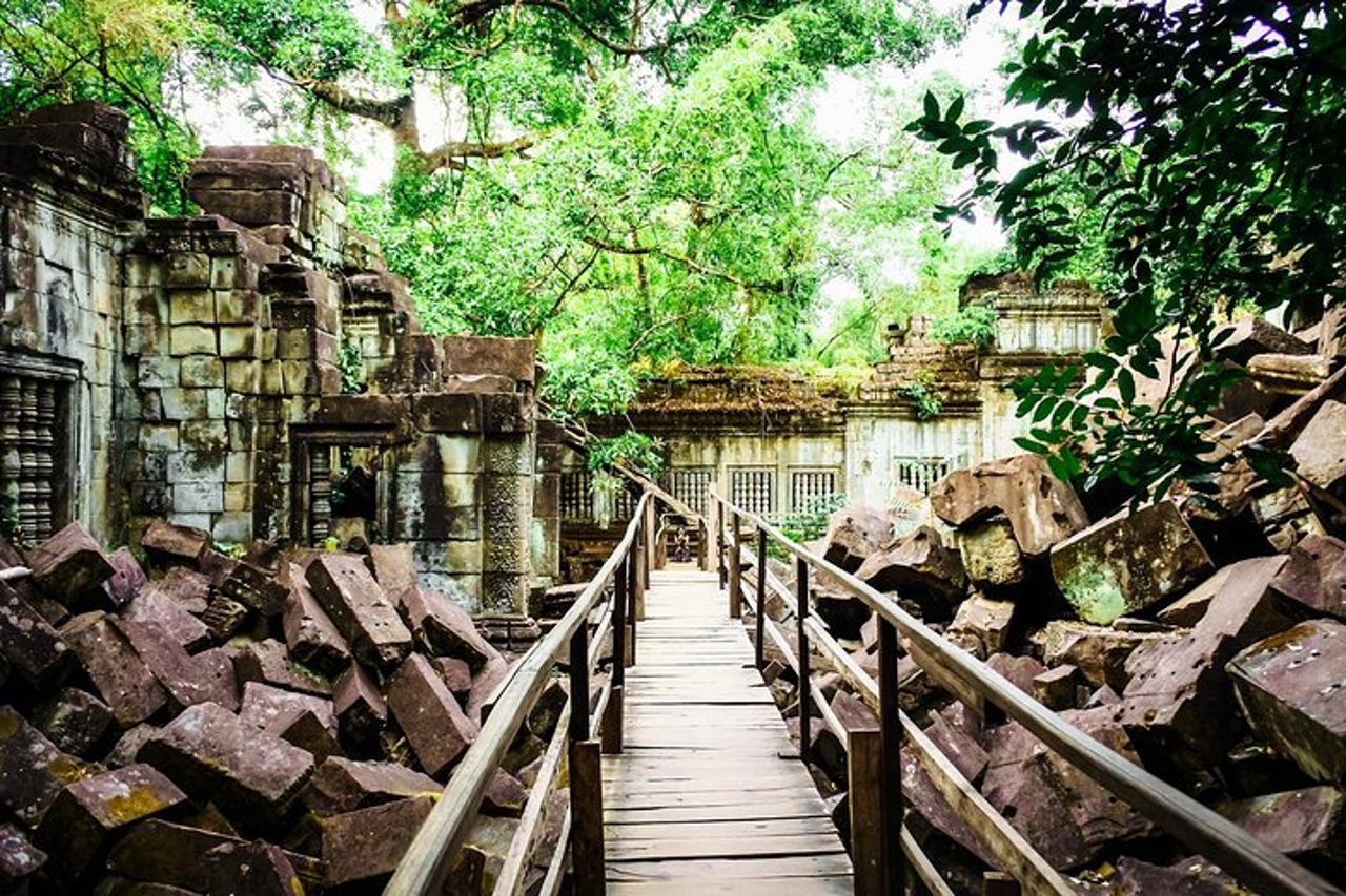 Tour di Preah Vihear, Koh Ker e Beng Mealea — 9