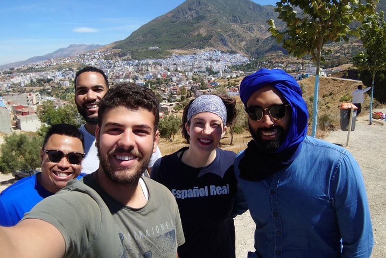 Gita di un giorno a Chefchaouen da Fez: tour privato della città blu di un'intera giornata — 3