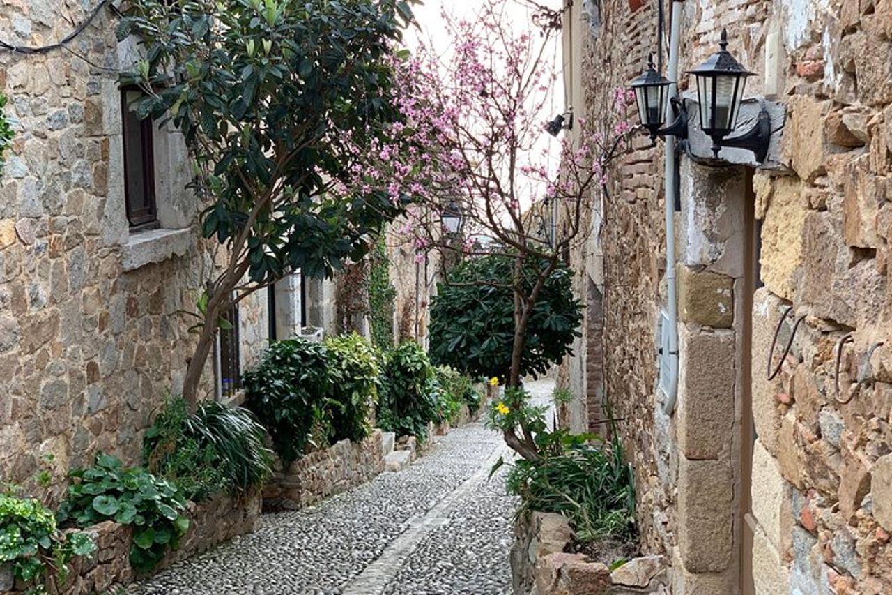 Costa Brava & Borgo Medievale Tour con pranzo — 3