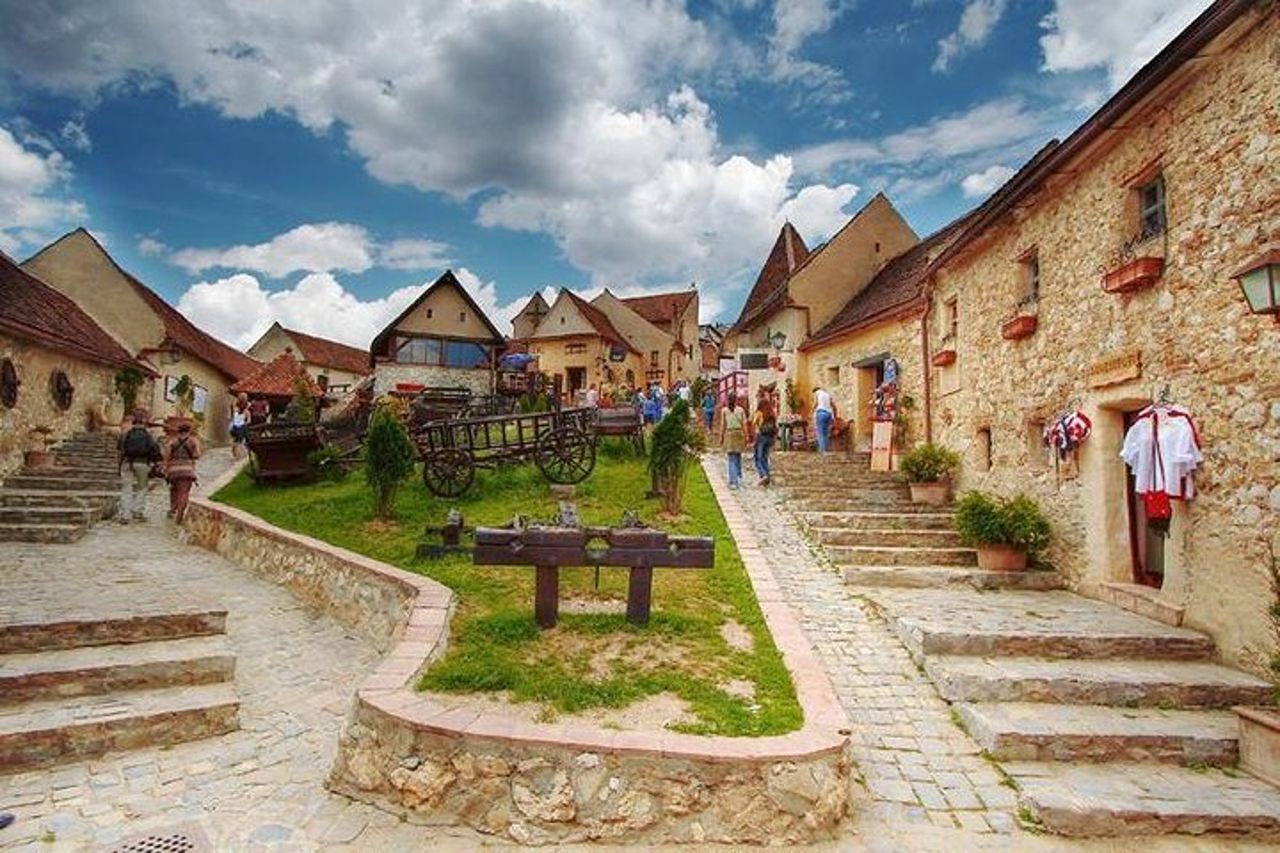 Castello di Peles, Castello di Bran (Dracula) e Cittadella di Rasnov da Brasov — 6