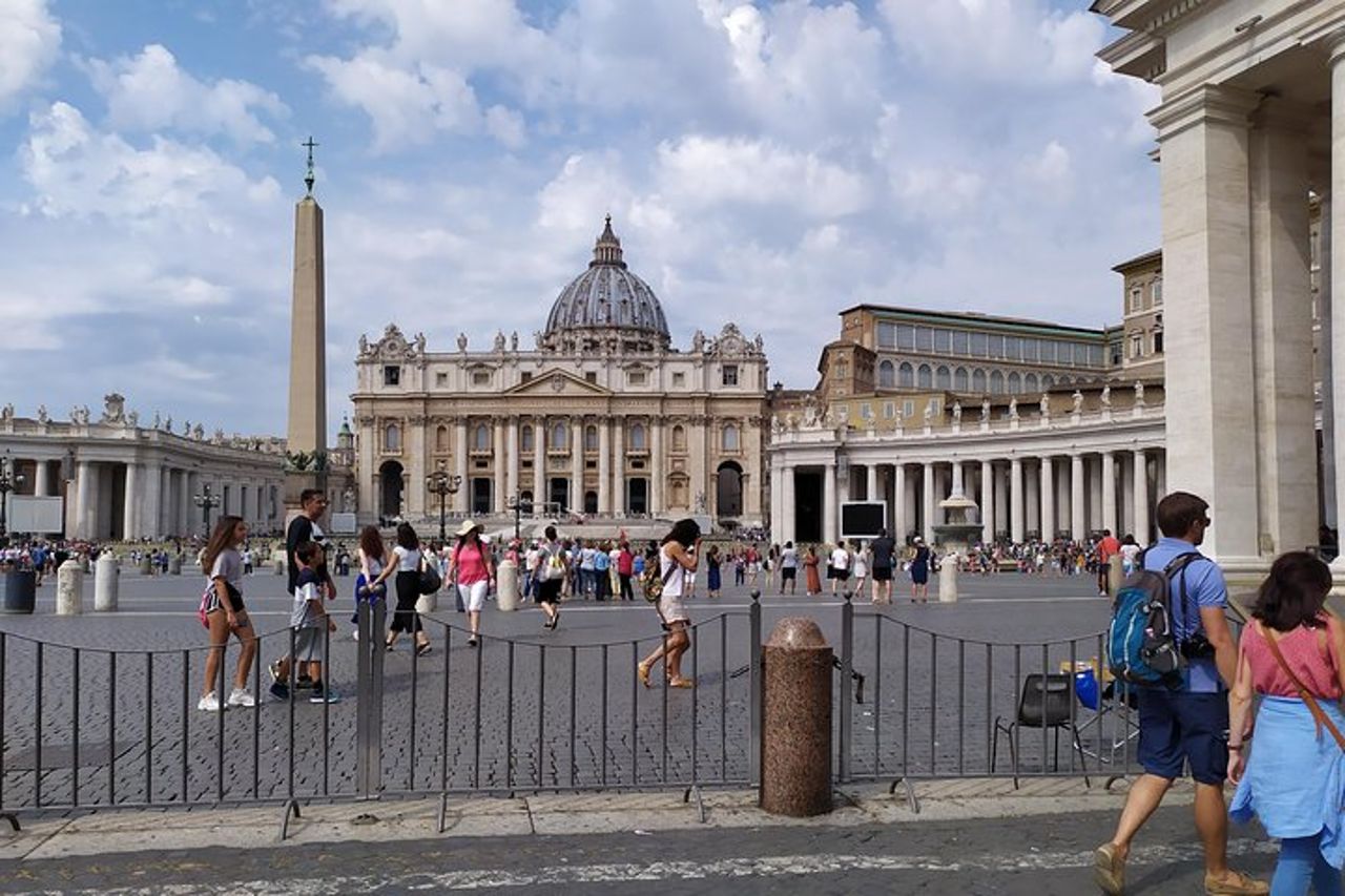 Rome: Vatican Museum &Sistine Chapel guided Tour — 8