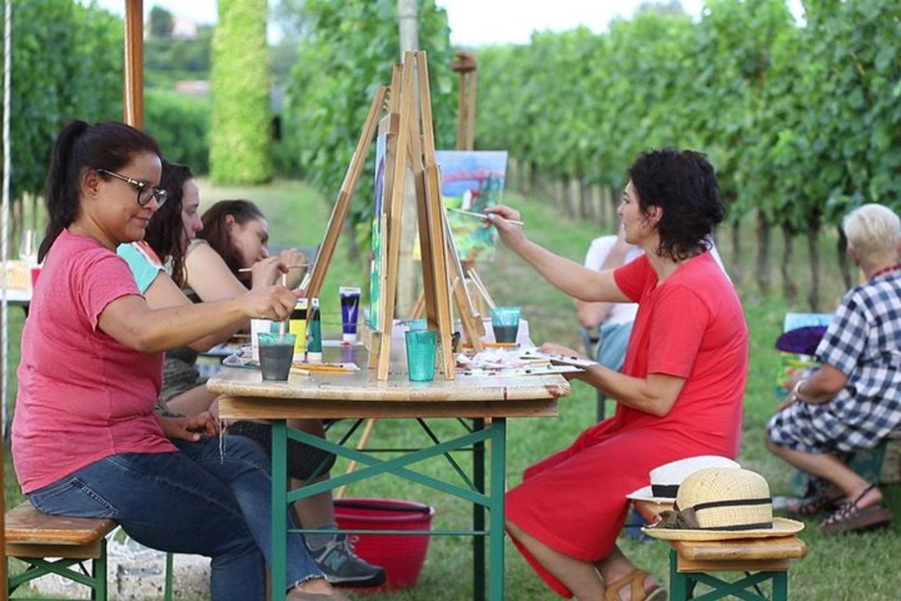 Sessione di pittura e degustazione in vigneto a Lazise — 7