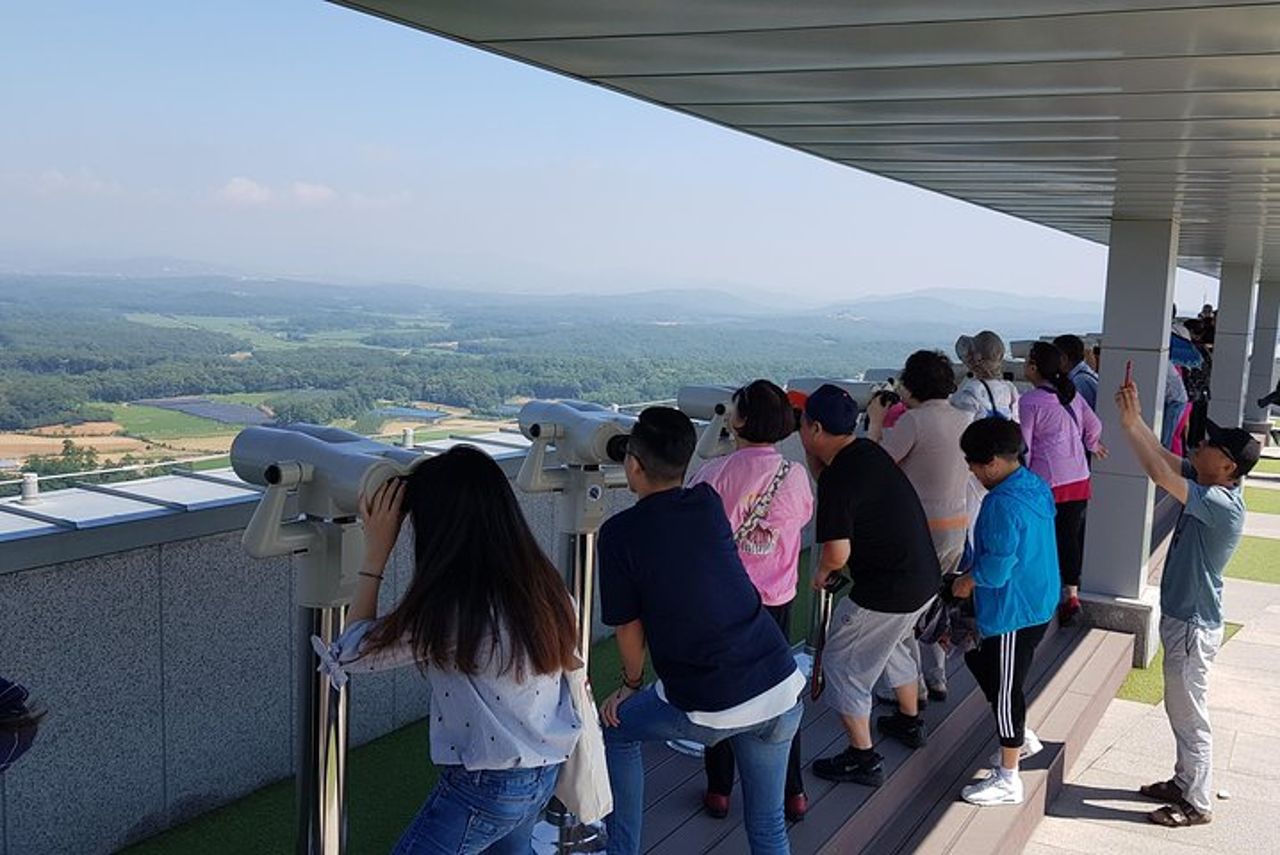 Tour della DMZ da Seoul; Incontro dei disertori Coreano e 3° tunnel — 9