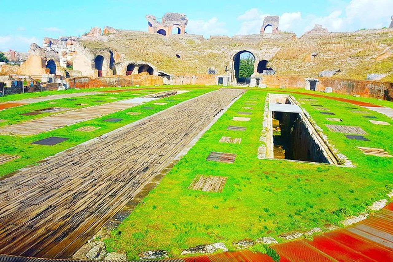 Tour privato della Reggia di Caserta e dell'Anfiteatro Spartaco — 5