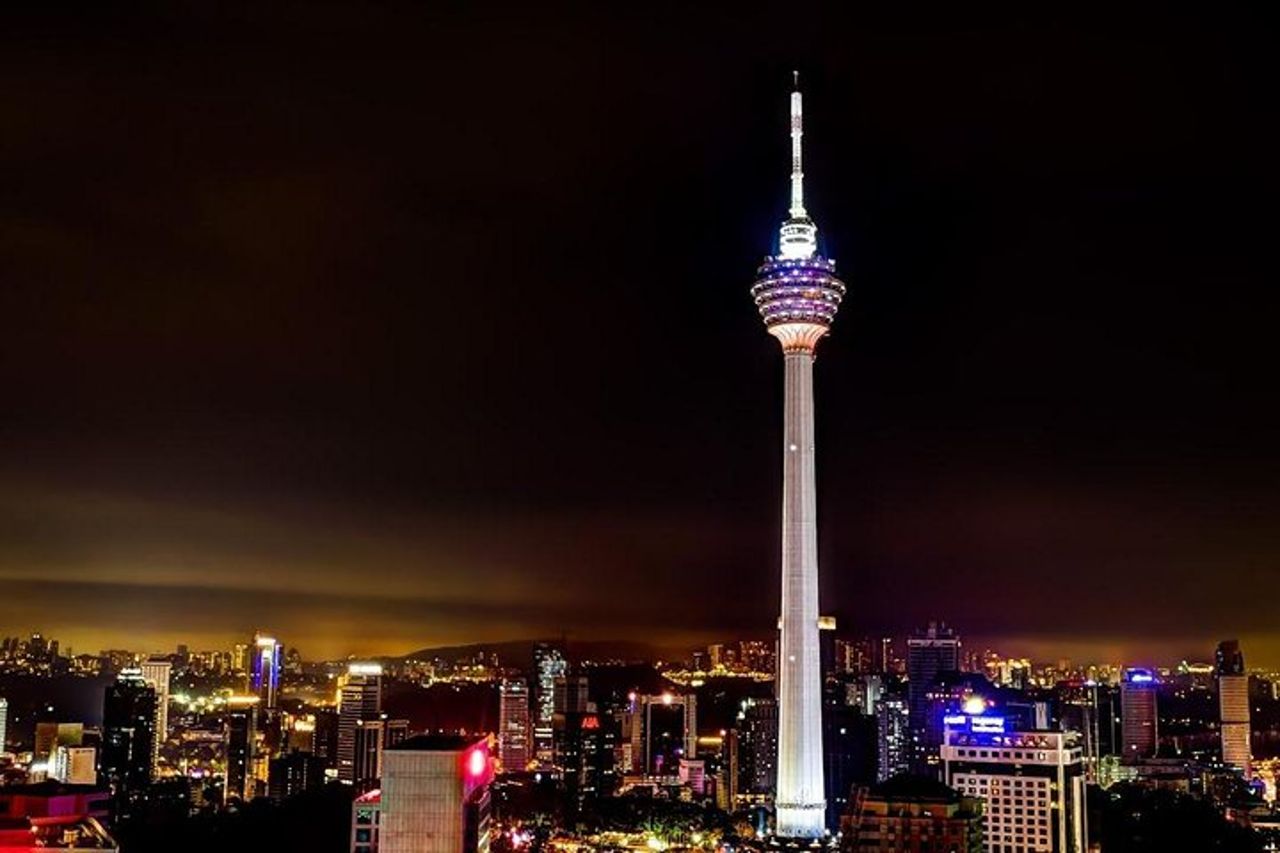 Tour della città di Batu Caves e Kuala Lumpur di un'intera giornata — 9
