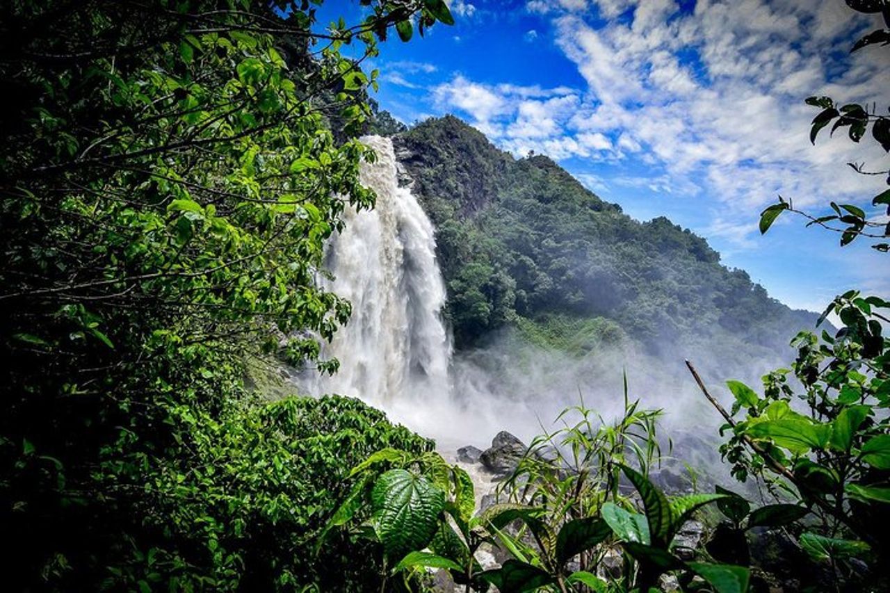 Zipline più alta della Colombia su montagne, giungle e cascate — 7