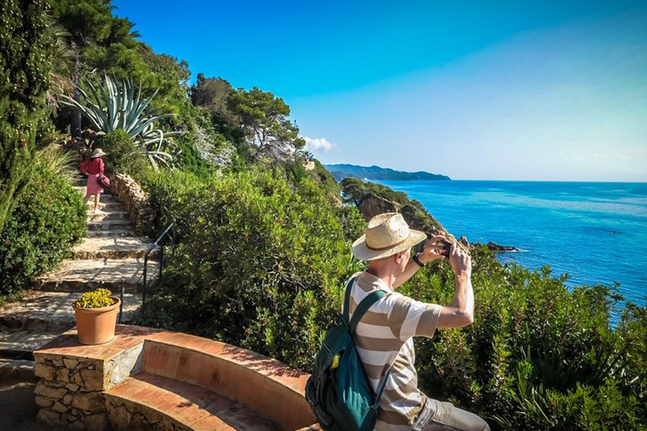 Costa Brava & Borgo Medievale Tour con pranzo — 9