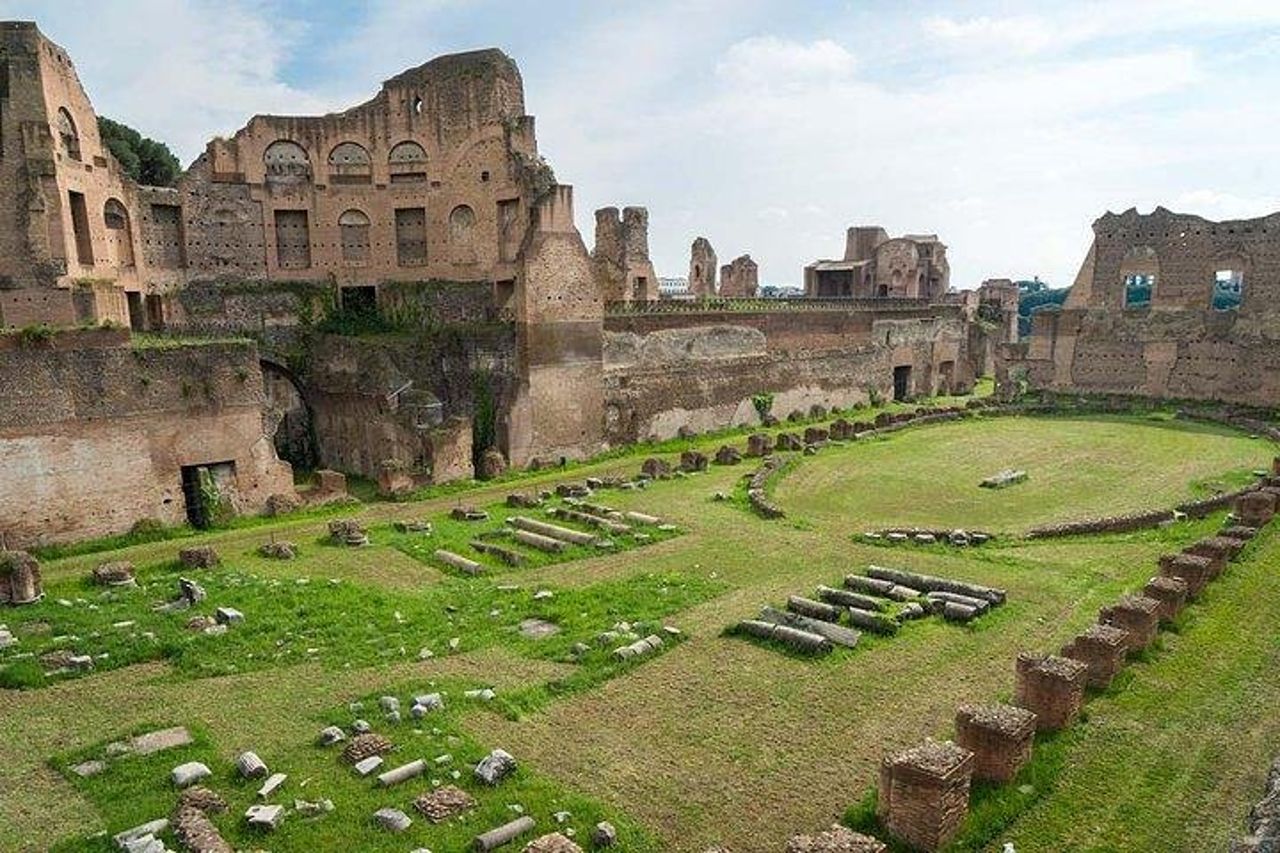 Terme di Caracalla Tour Privato Esclusivo | Tour guidato a piedi della vita quotidiana romana — 7