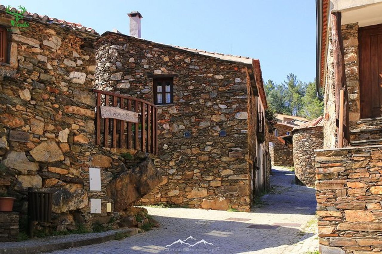 Villaggi di scisti sul monte Lousa — 3
