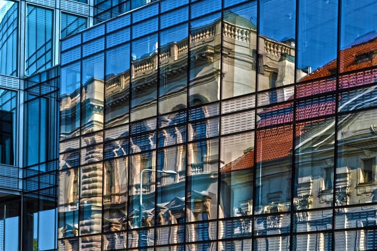 Da Monaco a Praga - Trasferimento privato porta a porta, autista locale di lingua inglese — 5