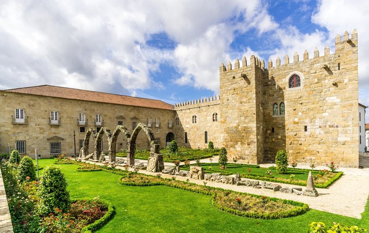 Tour privato: Guimares e Braga Day Trip da Porto — 4