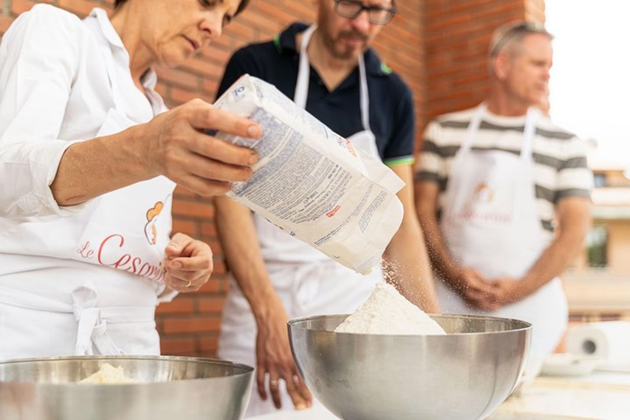 In una casa locale a Lucca : Pasta Fresca & Pasto di Cesarine — 9
