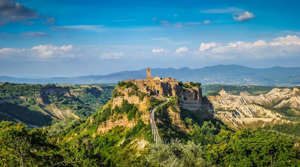 Mistico Orvieto e la Città che muore "Civita di Bagnoregio" — 4