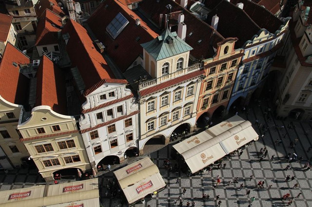 Da Monaco a Praga - Trasferimento privato porta a porta, autista locale di lingua inglese — 8