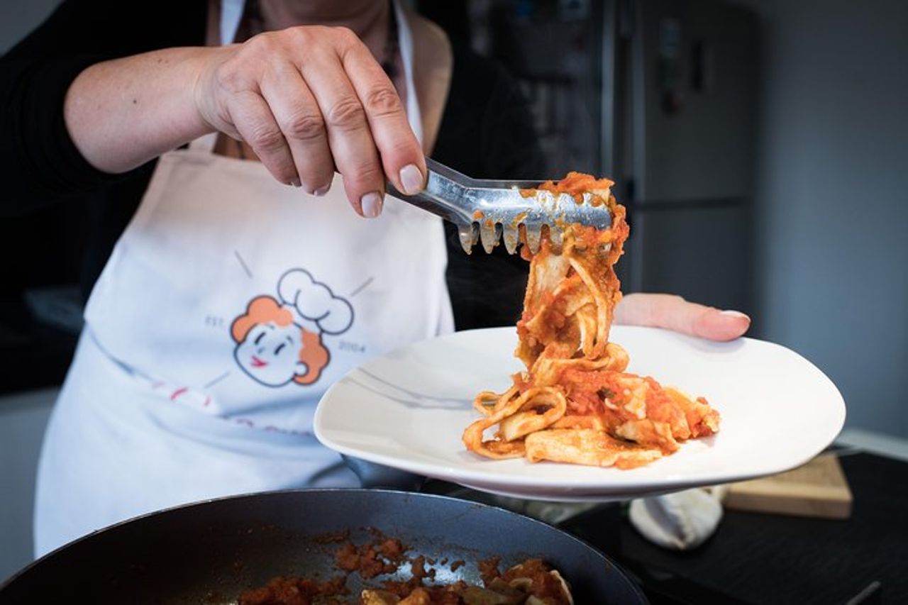 In una casa locale a Lucca : Pasta Fresca & Pasto di Cesarine — 7