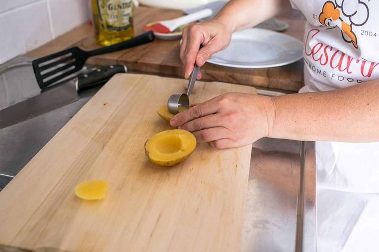 Tour del mercato per piccoli gruppi e lezione di cucina a Chieti — 3