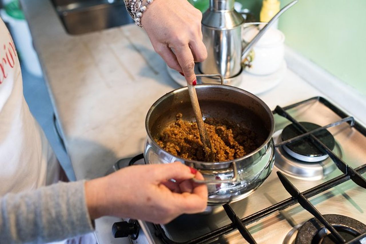 Tour del mercato per piccoli gruppi e lezione di cucina a Todi — 4