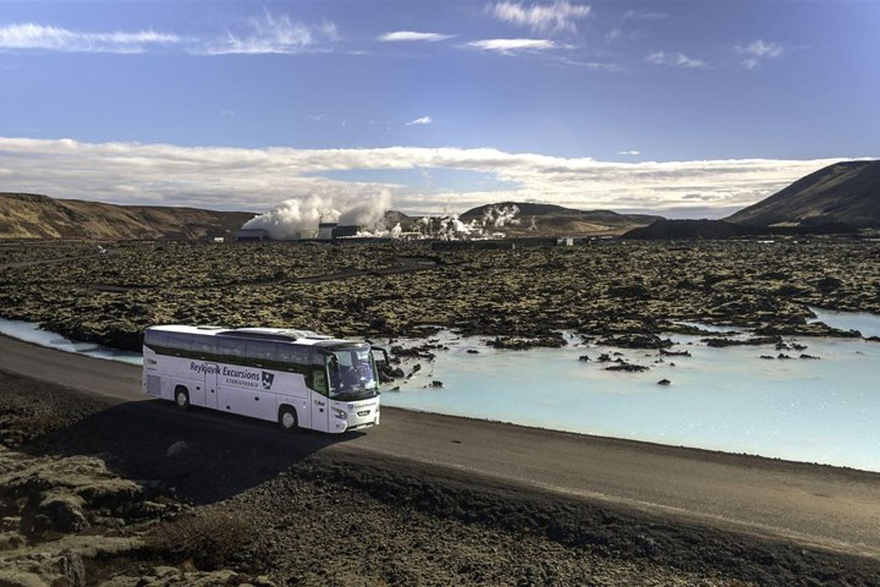 Tour della Laguna Blu e dell'aurora boreale da Reykjavik — 7