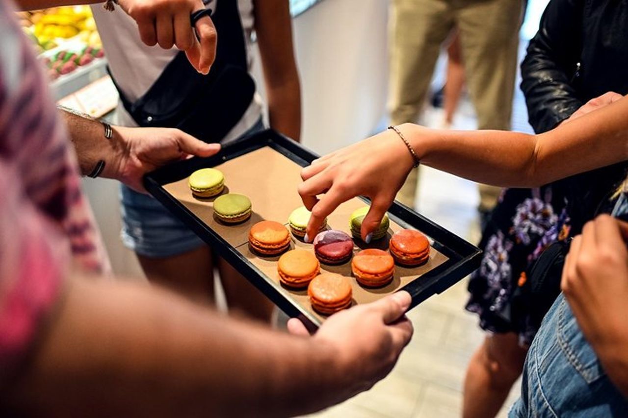 Tour gastronomico di Notre Dame e del Quartiere Latino con 10 degustazioni autentiche
