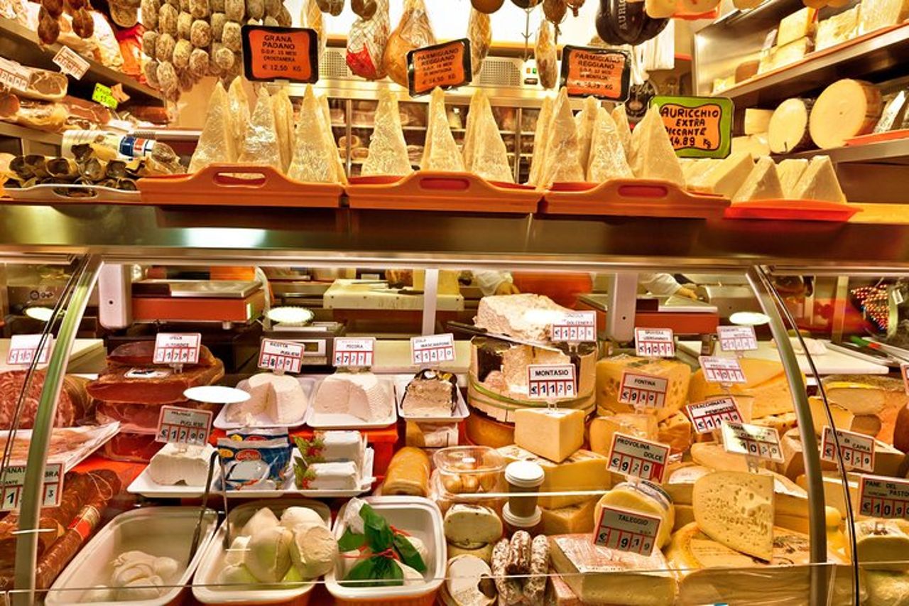 Tour del mercato per piccoli gruppi ed esperienza culinaria presso la casa di una Cesarina a Rimini — 2