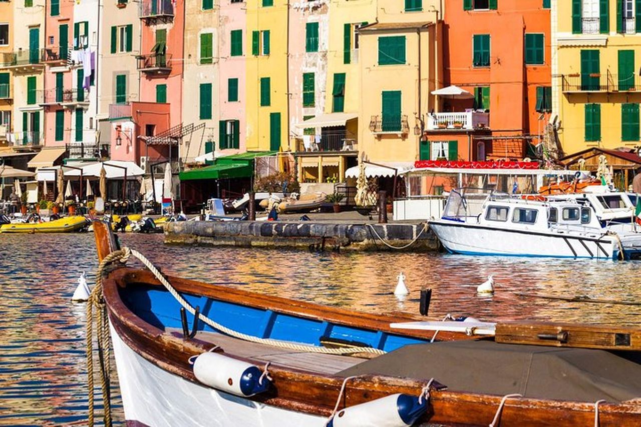 Escursione a terra privata di un giorno intero alle Cinque Terre e a Pisa dal porto di Livorno — 5