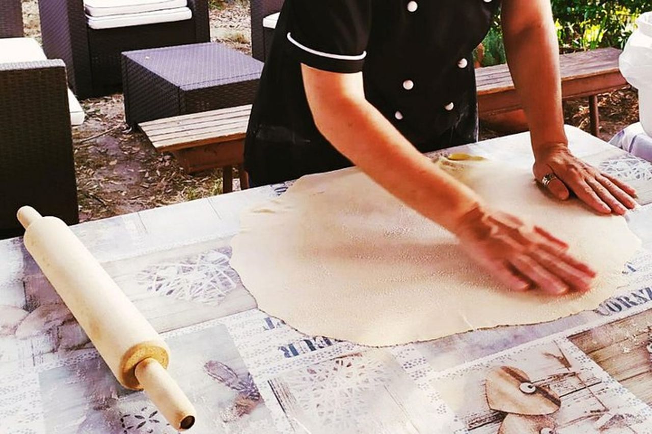 Corso privato di cucina toscana e degustazione di vini a Radda in Chianti — 4