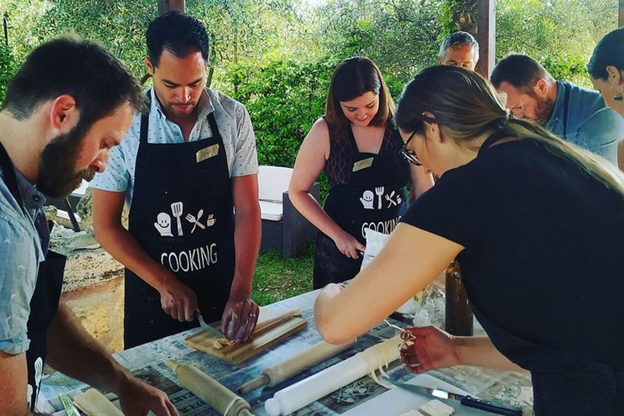 Corso privato di cucina toscana e degustazione di vini a Radda in Chianti — 2