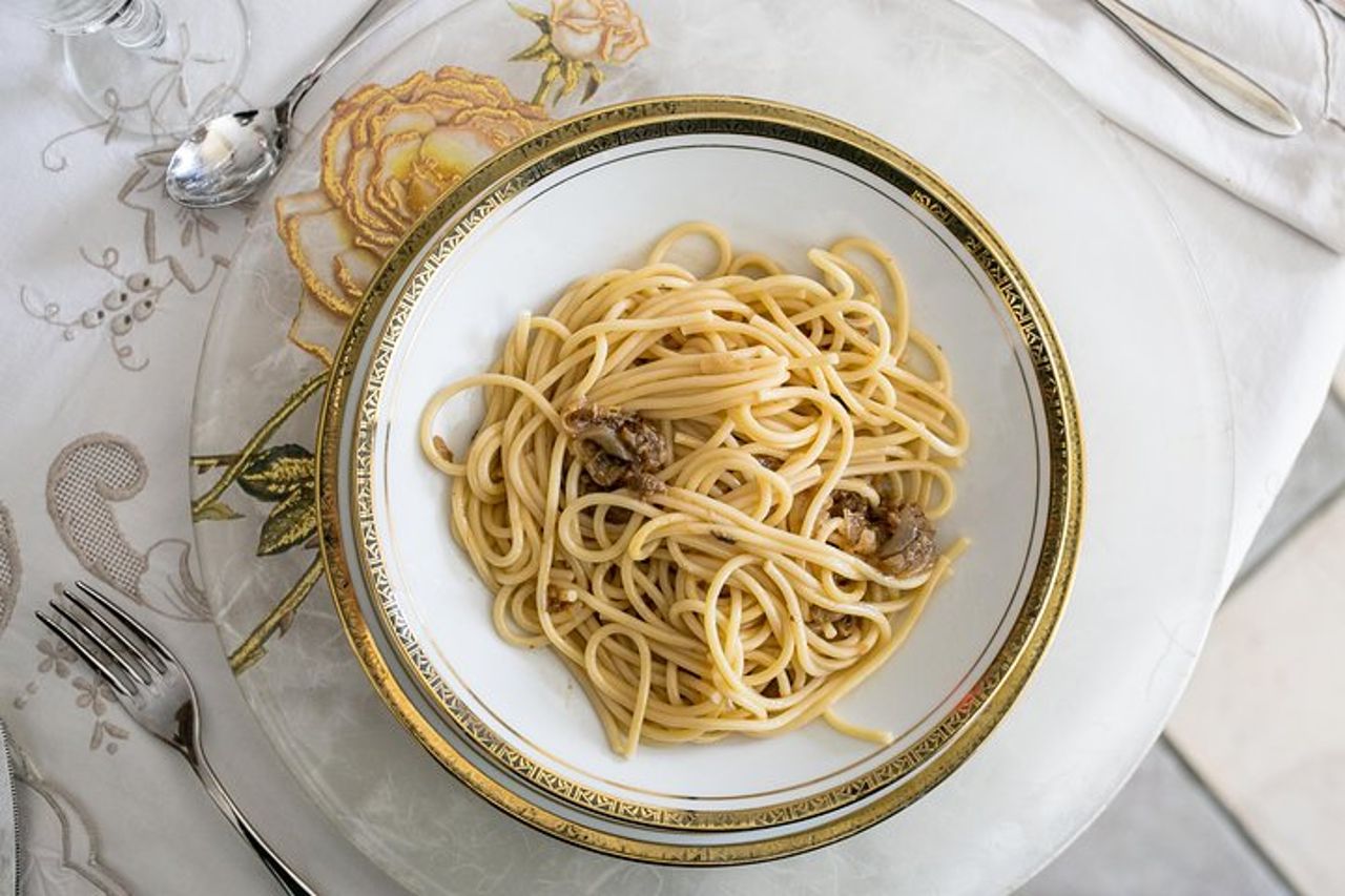 Esperienza culinaria a casa di un locale a Castellammare del Golfo con Show Cooking — 5