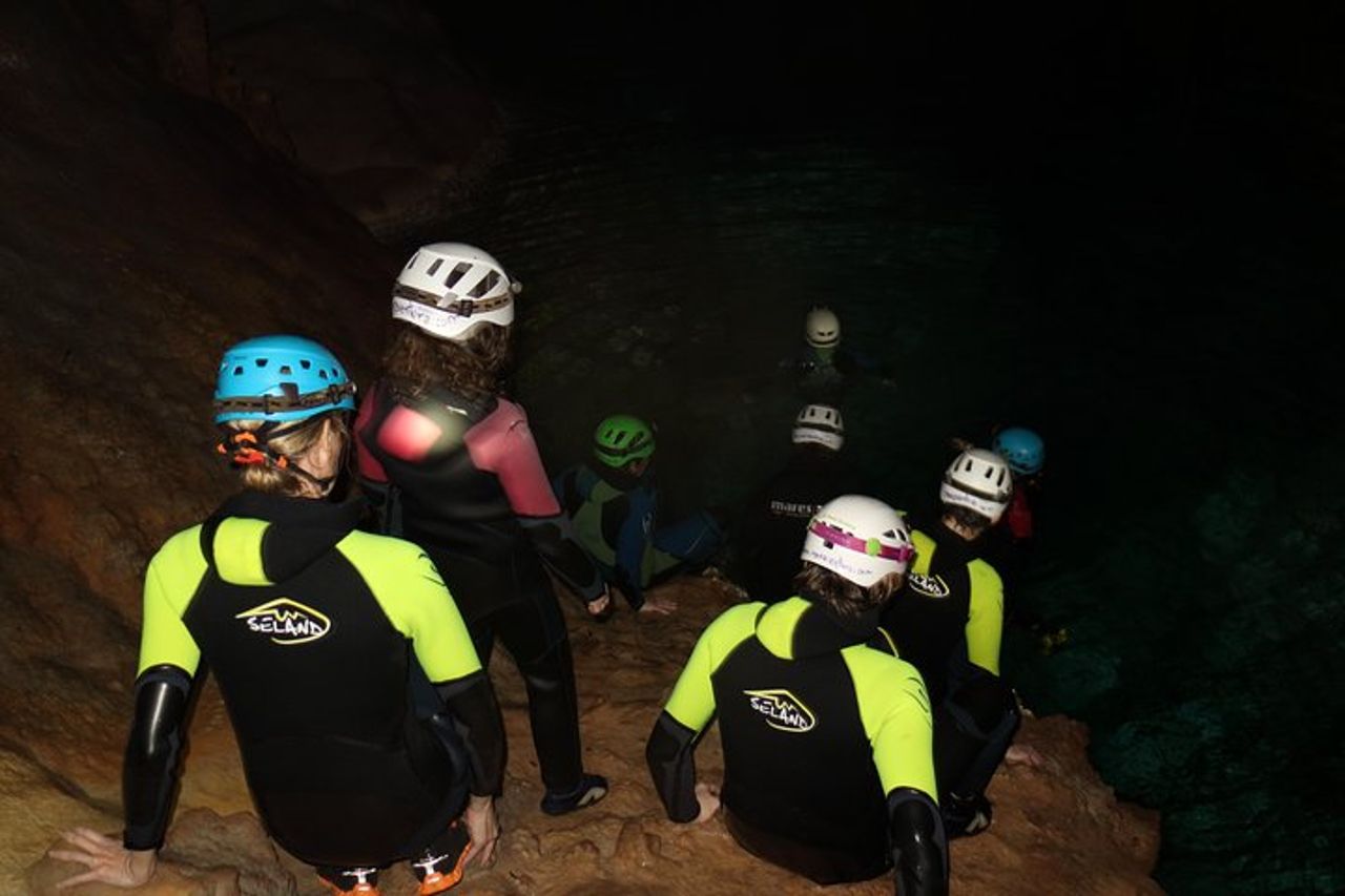 Avventura nella grotta d'acqua di Cala Romantica — 9