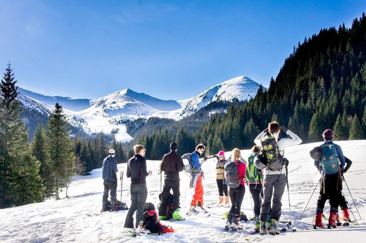 4 ore di viaggio skitour sui monti Tatra per principianti con attrezzatura per il noleggio — 2