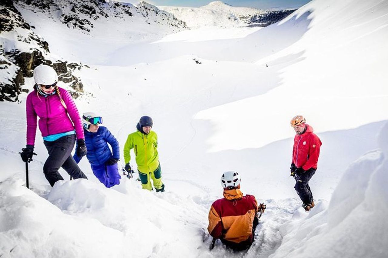 8 ore di viaggio skitour nei Monti Tatra per avanzati — 6