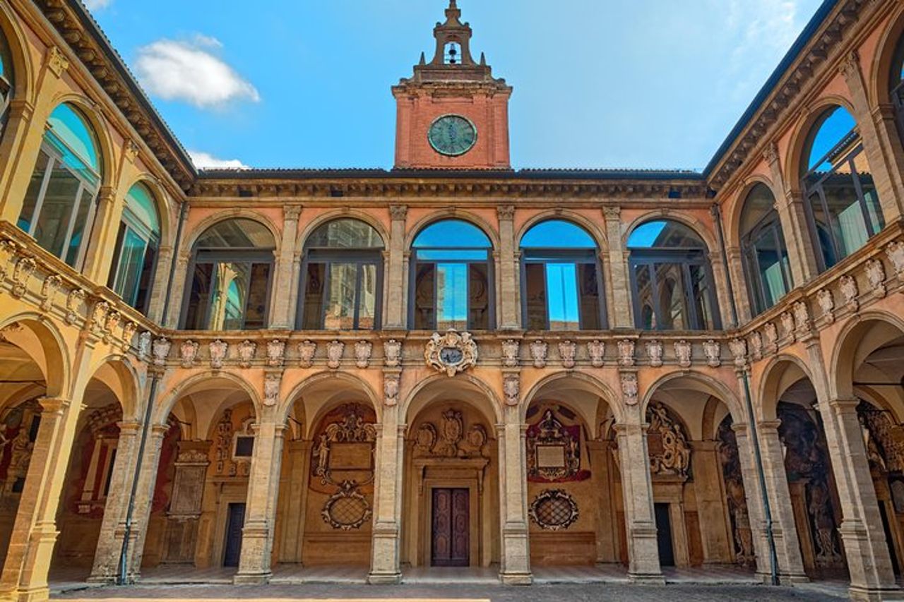 Bologna City Walking Tour — 9