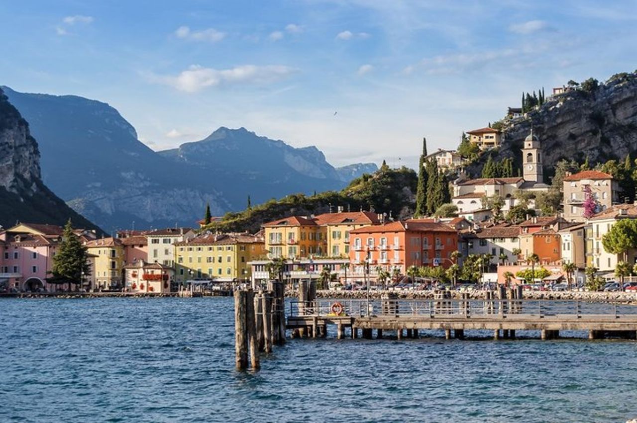 Fuga dalla città: gita privata di un giorno al Lago di Garda orientale in auto — 2