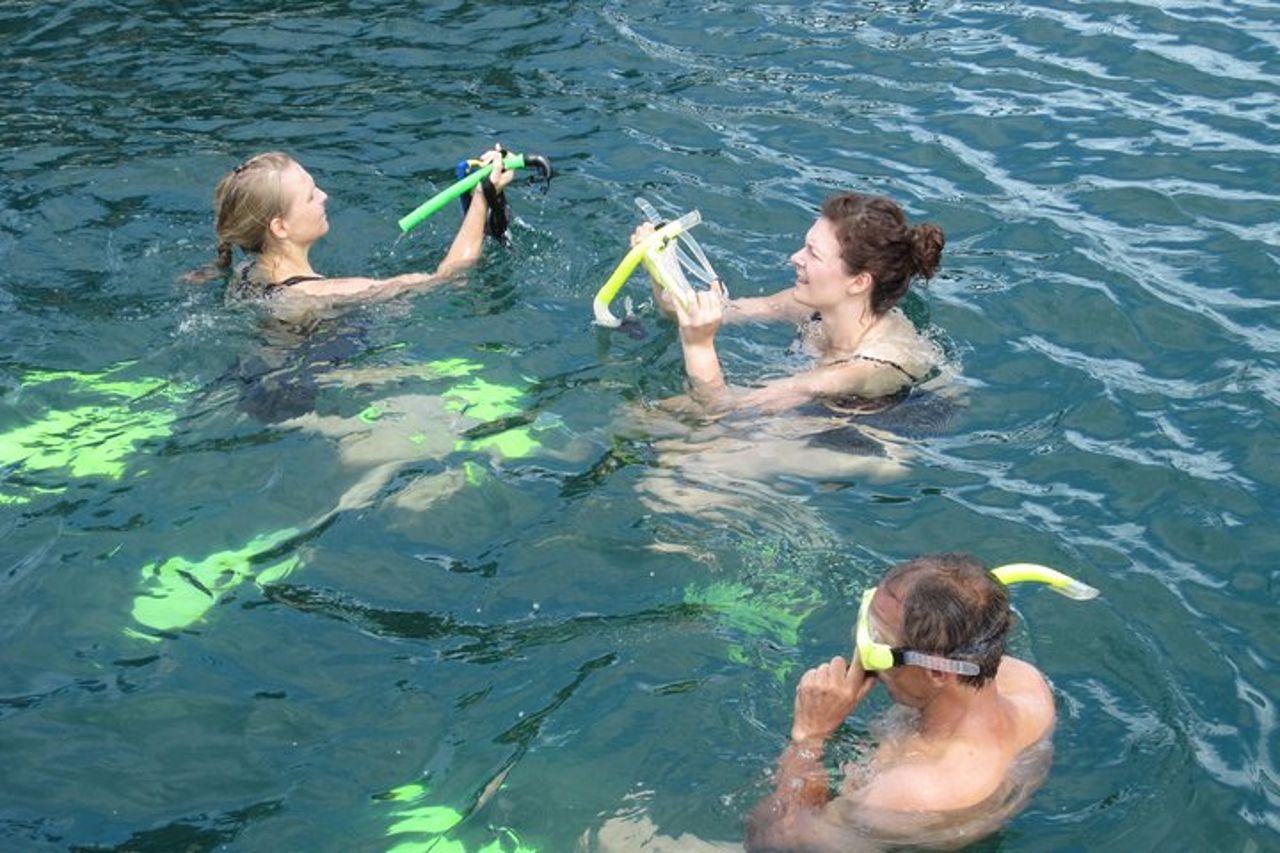 Incredibile snorkeling all'isola di Mun (tour di gruppo) — 8