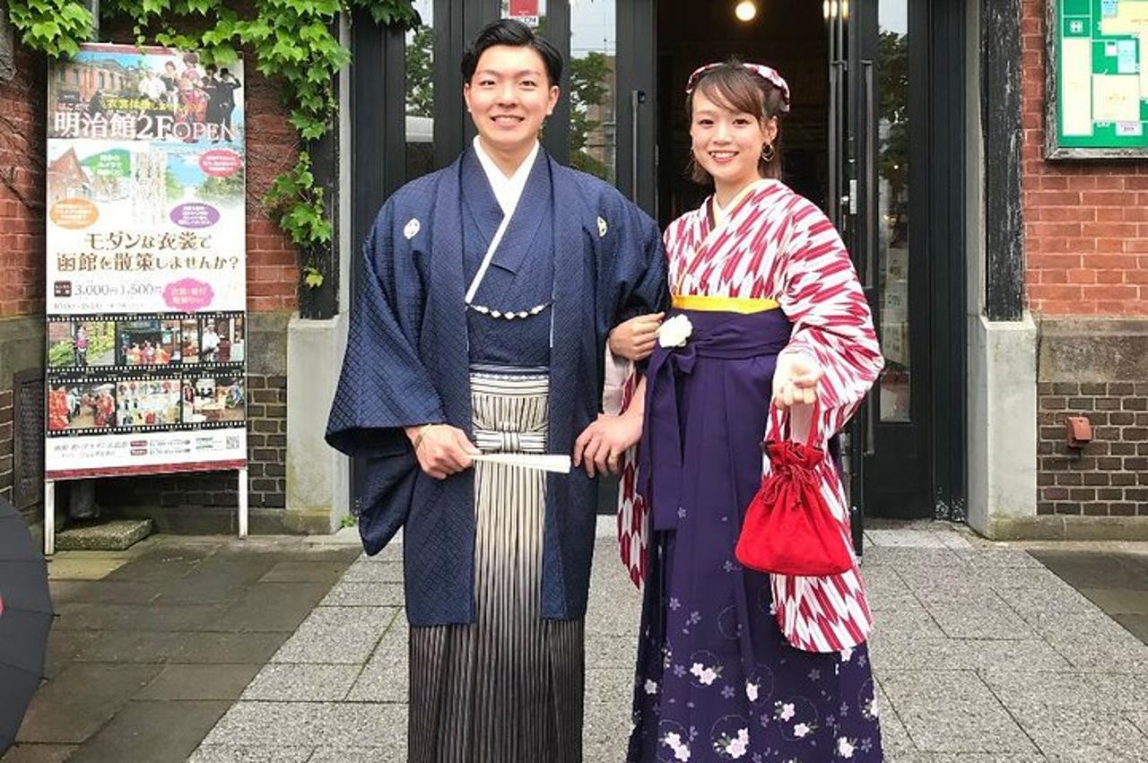 Esperienza Time Slip a Hakodate con il kimono "Hakama" — 3