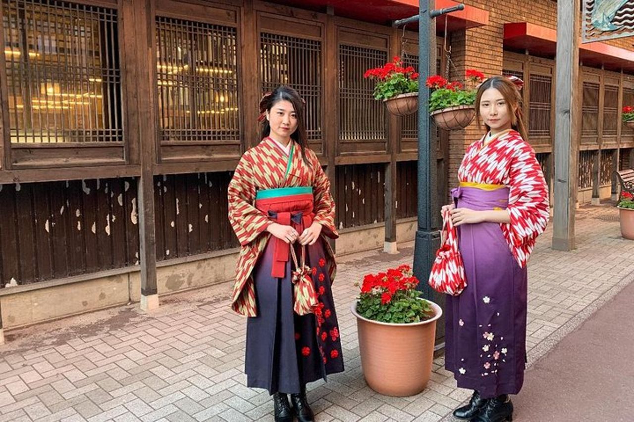 Esperienza Time Slip a Hakodate con il kimono "Hakama" — 4