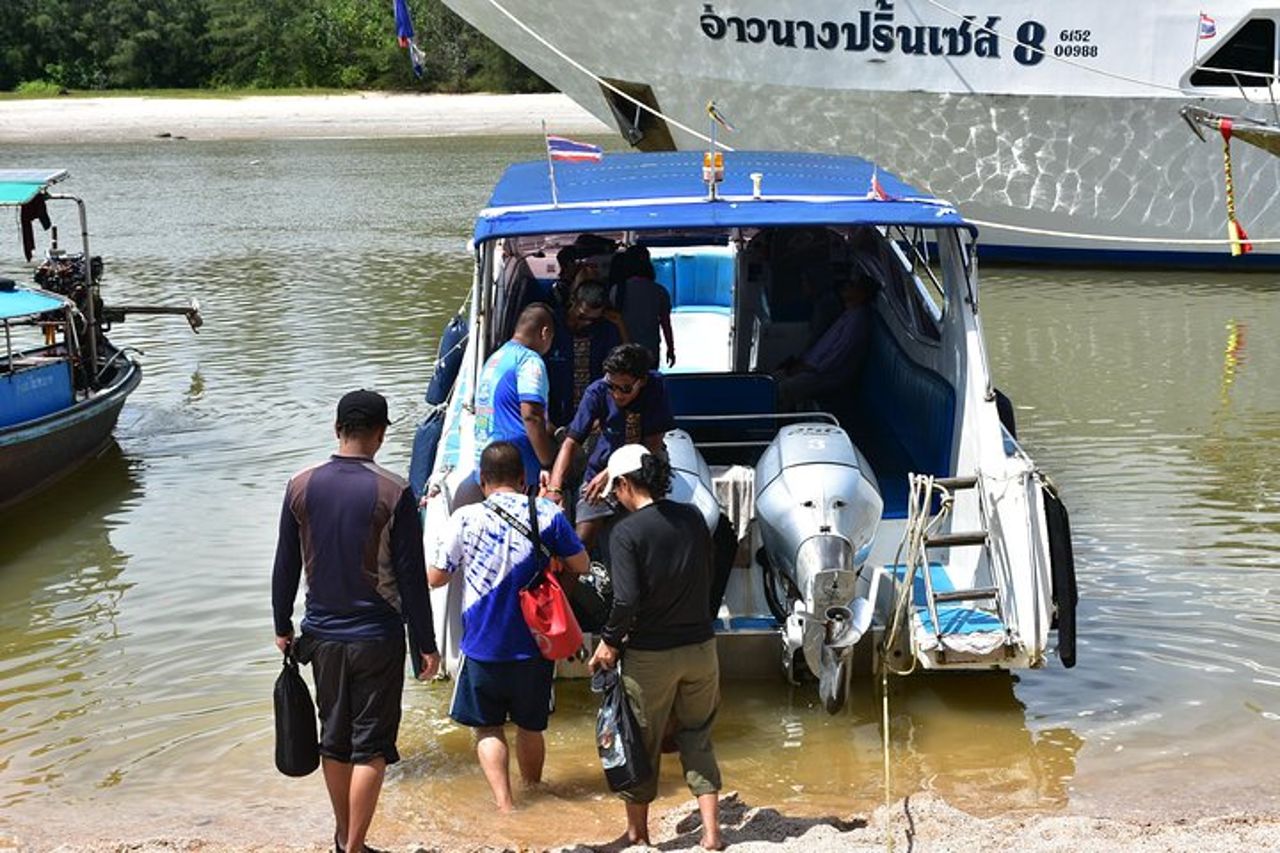 Avventura in motoscafo a 4 isole da Krabi — 5