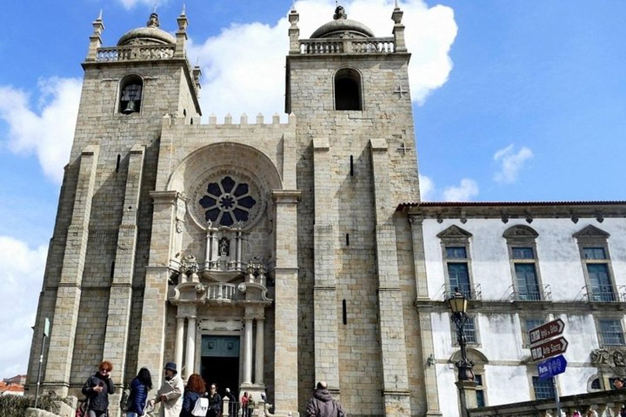 Porto - Storia, Cultura e Siti Iconici - Tour privato di un'intera giornata — 8