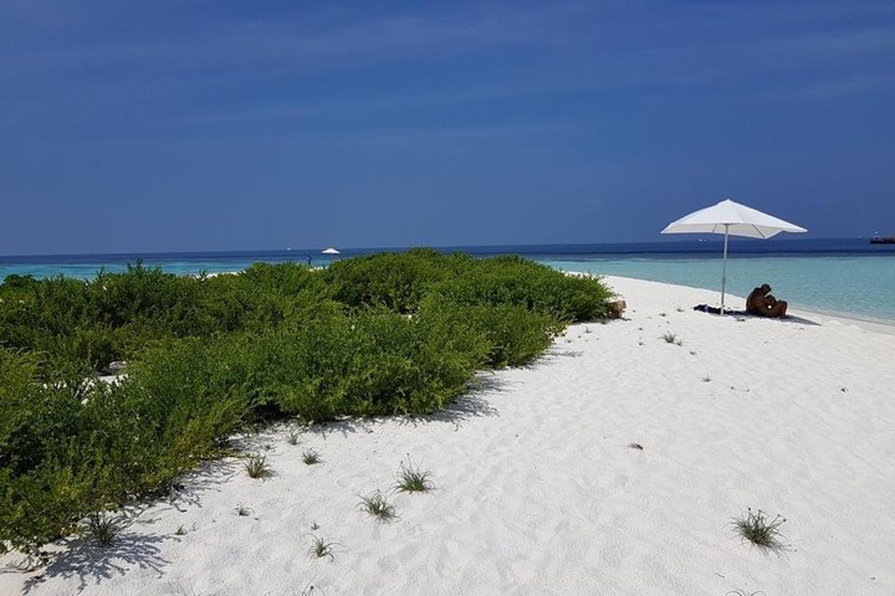 4 notti alle Maldive per viaggiatore singolo — 3